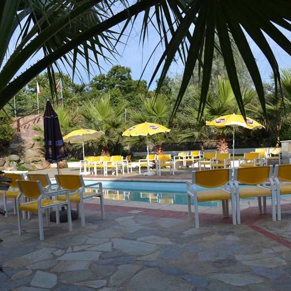 Athina Hotel Neos Panteleimonas Bagian luar foto